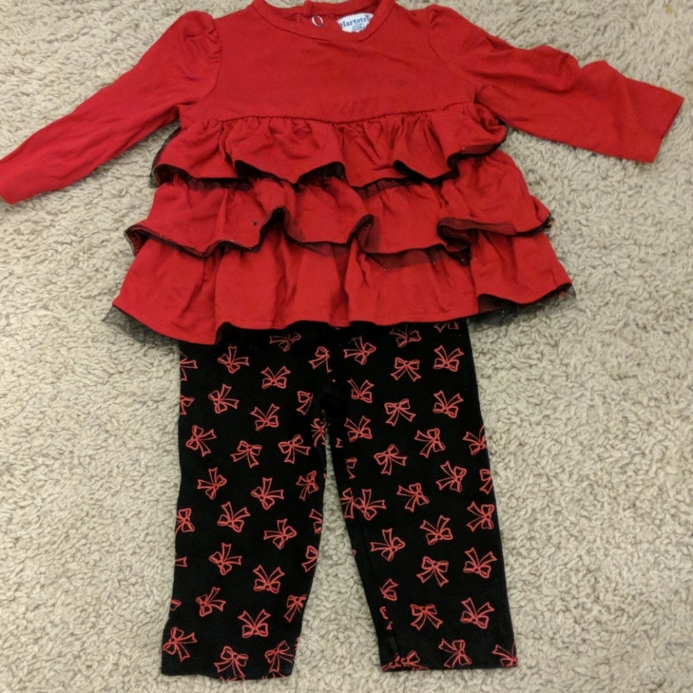 Baby girl ruffle set
